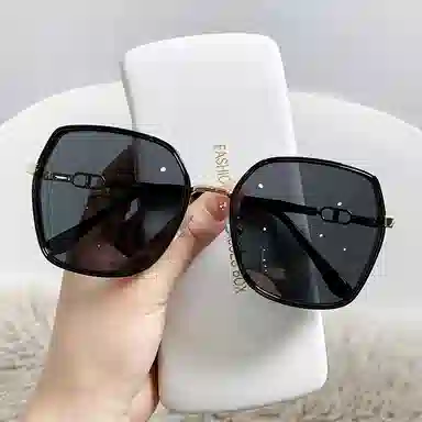 优幽兰 百搭小众全框高级感显脸小帅气个性遮阳墨镜韩版街拍防晒大脸素颜圆脸气质渐变时髦旅游穿搭 方形 太阳眼镜 女款