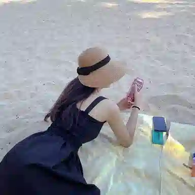 优幽兰 法式高级感显脸小大檐草编帽复古赫本风防紫外线遮阳帽海边度假拍照打卡沙滩帽小众设计感 纤维素材料 防晒帽 女款