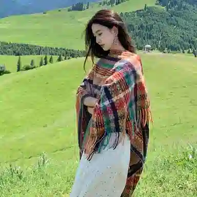 优幽兰 小众设计感民族风彩格流苏披风草原川西内蒙旅游拍照斗篷办公室空调房多功能保暖外搭 聚酯纤维 披肩 女款