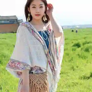 优幽兰 民族风针织流苏披风小众设计感彩色保暖斗篷外套云南川西旅游度假拍照打卡穿搭 聚酯纤维 披肩 女款