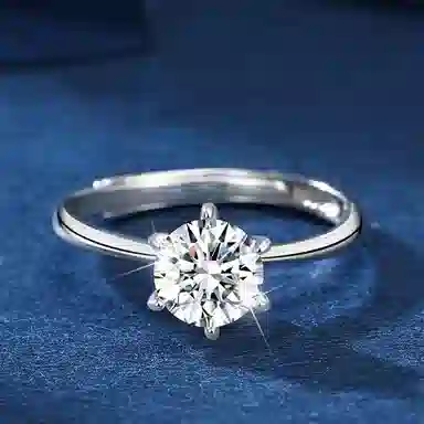 925