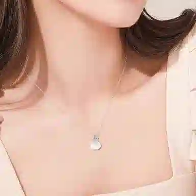 陌阡雪 福袋吊坠小众轻奢高级感福气满满财源滚滚精致复古气质优雅招财转运平安纳福#好运 玉髓 项链 男女同款情侣款