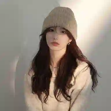 优幽兰 韩版纯色高级感字母刺绣针织时尚潮流显脸小冷秋冬季百搭加厚保暖护耳堆堆美式嘻哈 腈纶 绒线帽 女款