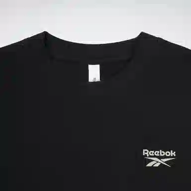 Reebok logoT