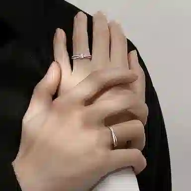 S925