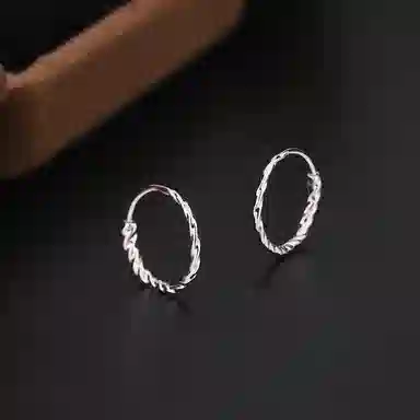 S999