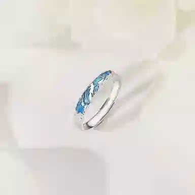 S925
