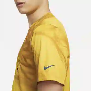 Nike Dri-FIT Run Division Rise 365 T