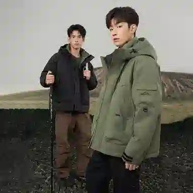 鸭鸭 新山系系列时尚户外登山休闲防寒防风冲锋衣羽绒服 男女同款