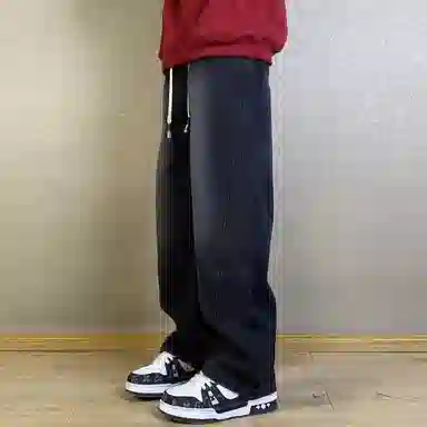 URBAN AUTHENTIC
