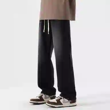 URBAN AUTHENTIC