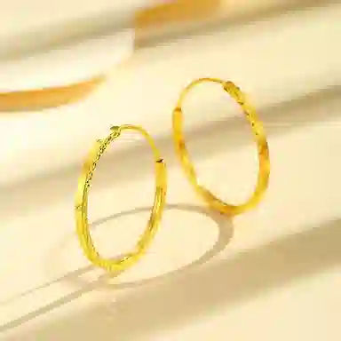 中国珠宝 大圆 犹如朝阳般温暖的光芒 展现你高雅与知性的一面 贤淑雅致 个性独特 优雅灵动 足金 按克计价 黄金耳环 女款