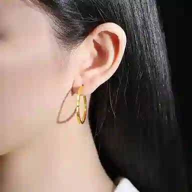 中国珠宝 大圆 犹如朝阳般温暖的光芒 展现你高雅与知性的一面 贤淑雅致 个性独特 优雅灵动 足金 按克计价 黄金耳环 女款