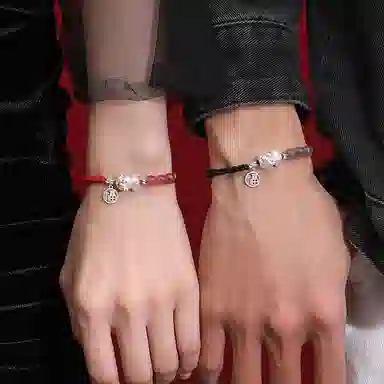 银千惠 送福貔貅 国潮小众新中式来财貔貅一对上岸转运珠吞金兽本命年纳福平安红绳甜蜜编织手绳  玉髓 手链 男女同款情侣款 礼盒