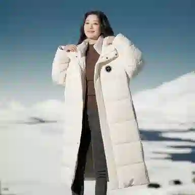 SNOW FLYING 90