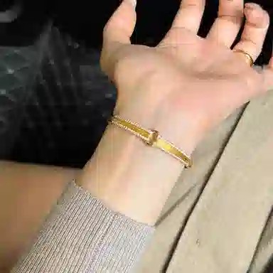 谧月珠宝 新中式国潮小众创意设计独特轻奢精致古法金微镶钻冷淡风优雅贵气气质百搭久不掉色好运 合金 手镯 男女同款情侣款