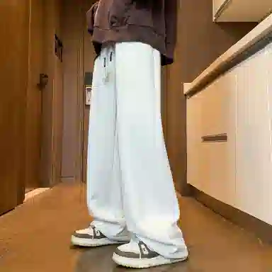 URBAN AUTHENTIC