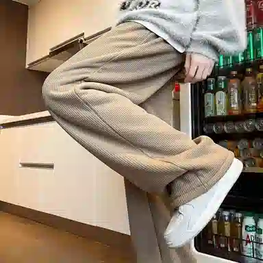 URBAN AUTHENTIC