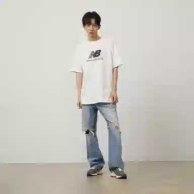 New Balance LogoT