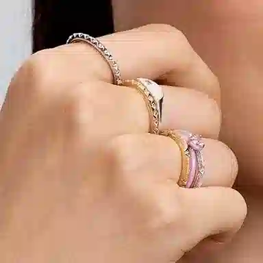 Pandora ME 925