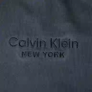 CALVIN KLEIN T