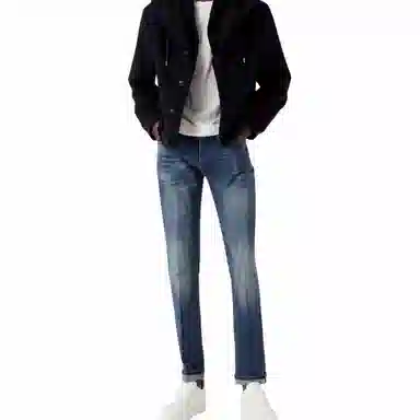 EMPORIO ARMANI SS23 T