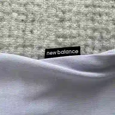 New Balance logoT