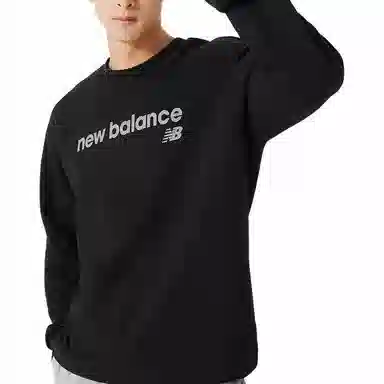 New Balance FW22 Crewneck Sweatshirt Black