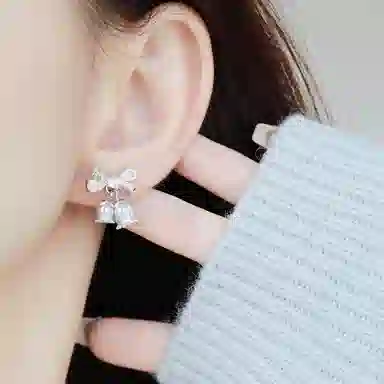 S925