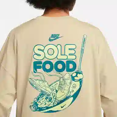 Nike Sportswear T