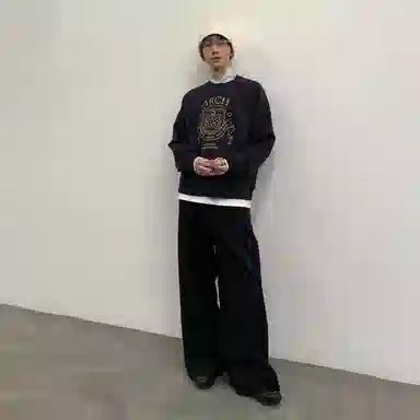 ROARINGWILD Classic Hoodie