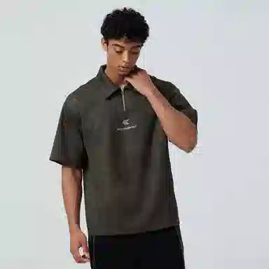 Kang's wonderland SS24 logopoloT