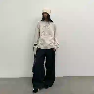 ROARINGWILD Classic Hoodie