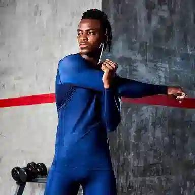 RIGORER Logo Long Sleeve Tee