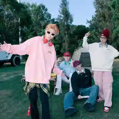 SPONGEBOB SQUAREPANTS Polo