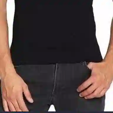 EMPORIO ARMANI SS23 LogoT