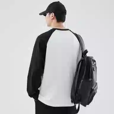 Hansca T