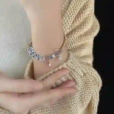 S925