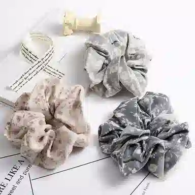 简应舒 法式碎花大肠扎头发丸子头发绳百搭 布艺 发圈 女款