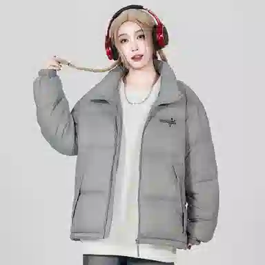 鸭鸭 美式简约品牌字母印花保暖抗寒舒适运动柔软休闲宽松防钻绒云朵泡芙立领个性拉链面包服羽绒服 男女同款