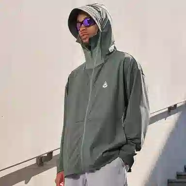 UZIS