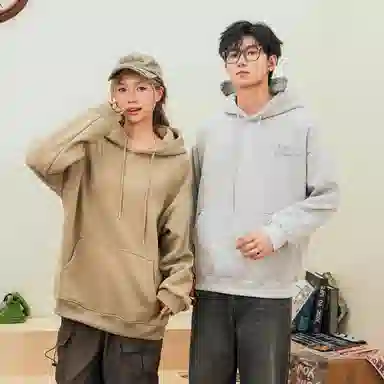 LA'T.WEEKEND clean fit Logo