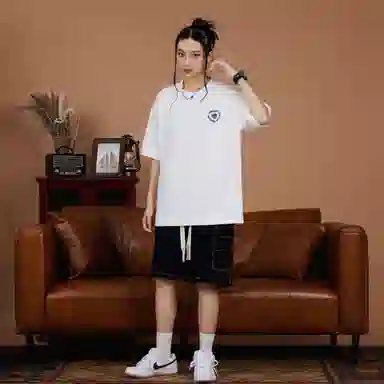 Airwalk T