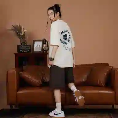 Airwalk T