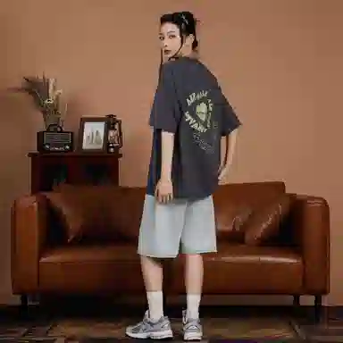 Airwalk T