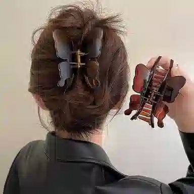 如花梦 简约蝴蝶 高级感气质鲨鱼夹 亚克力 发夹 女款