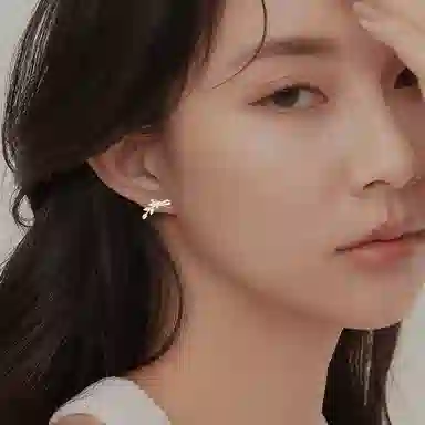 S999