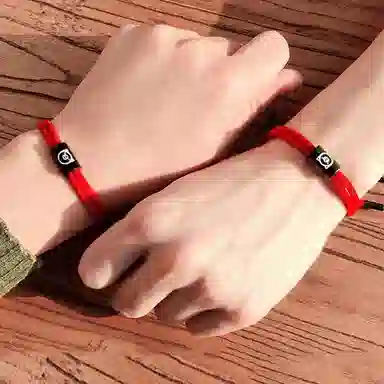 灰鱼 十二生肖叠戴新中式国潮风个性日常通勤本命年转运珠太岁蛇年三合六合简约可调节手工编制编织好运 红绳 手链 男女同款情侣款