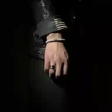 MOUNTAINS AND MANS 925