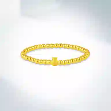 999